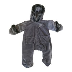 Kenneth Cole Reaction Baby Bunting Snowsuit NWT Size 0/3 Months – Gray Faux Fur